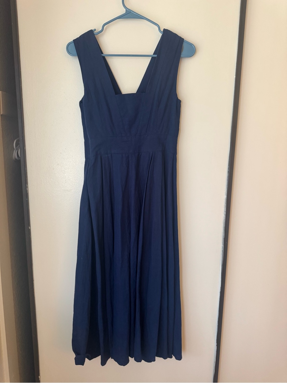 Banana Republic Linen Blend Navy Midi Dress | Fit & Flare | Petite 0 - Picture 4 of 6